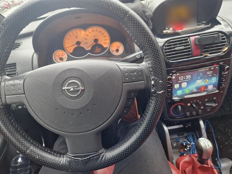 Gebraucht Opel Tigra 90 PS (66 kW) 2007 Andere farben Cabrio