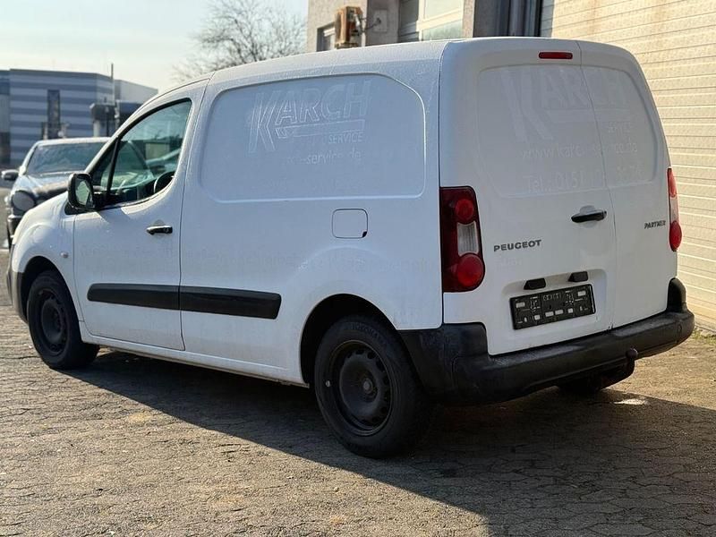 Gebraucht Peugeot Partner Premium 75 PS (55 kW) 2017 Weiß Van / Kleinbus