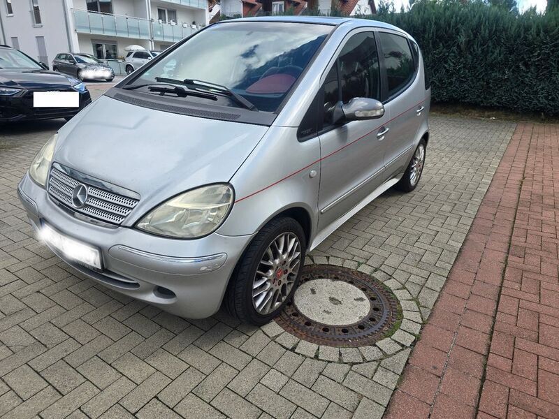 Silber Gebraucht 2001 Mercedes A190 Avantgarde Limousine | 2.950 € (Teuer) - Bild 1/4
