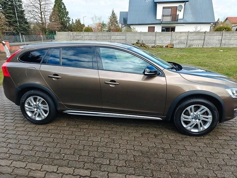 Gebraucht Volvo V60 CC 150 PS (110 kW) 2016 Kombi
