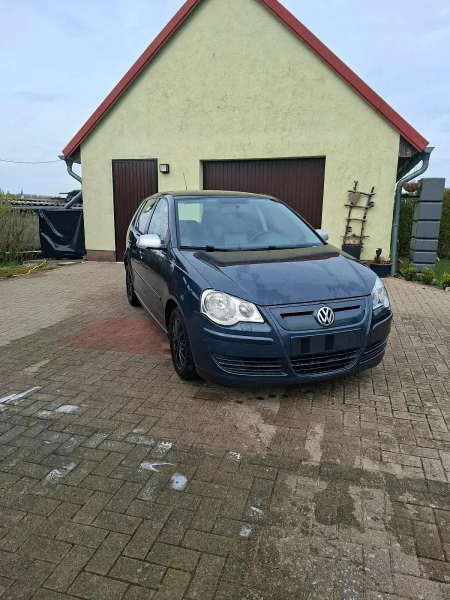 Gebraucht VW Polo 80 PS (58 kW) 2008 Grau Kleinwagen