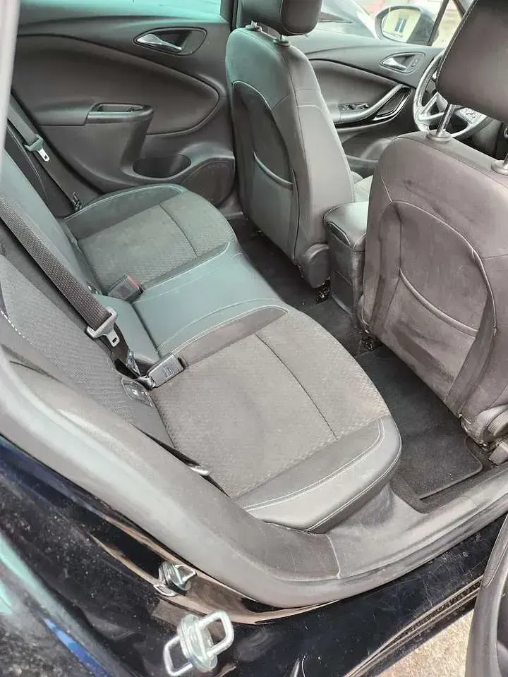Gebraucht Opel Astra 160 PS (117 kW) 2017 Schwarz Kombi