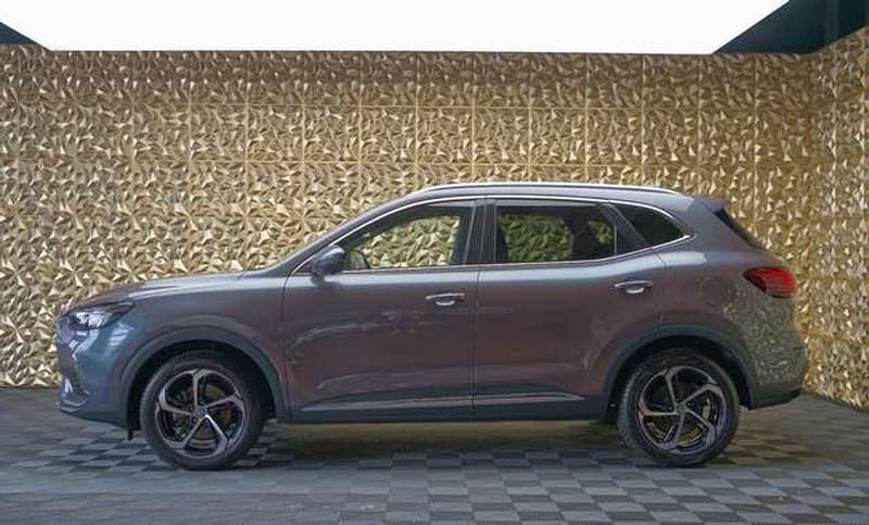 Gebraucht MG HS Luxury 162 PS (119 kW) 2024 Grau SUV