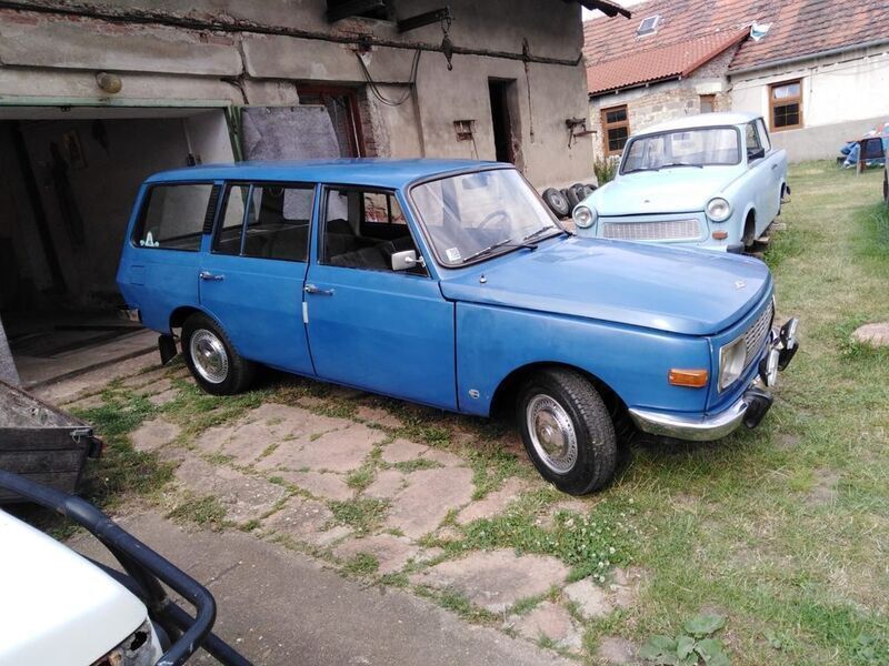 Blau Gebraucht 1973 Wartburg 353 Limousine | 5.000 € - Bild 1/4