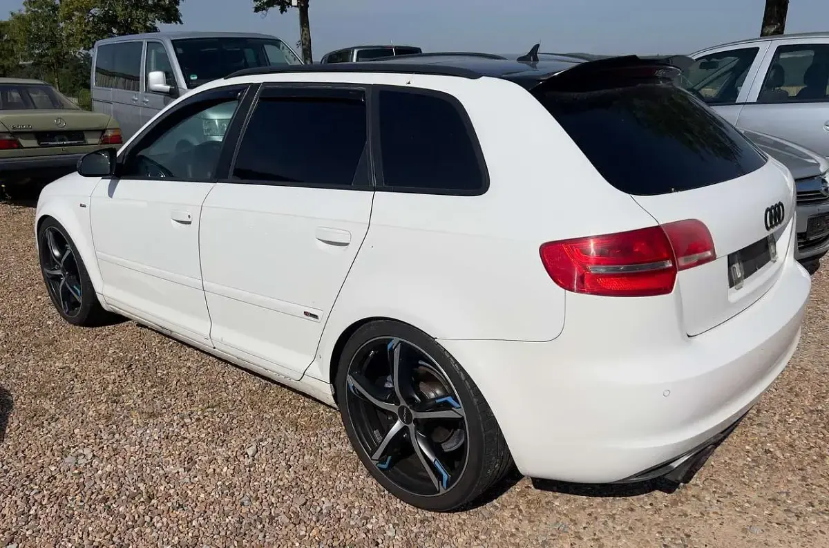 Gebraucht Audi A3 Sportback 160 PS (117 kW) 2008 Ibisweiß Kleinwagen