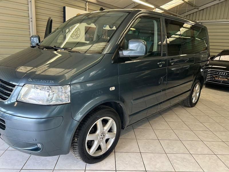 Gebraucht VW Multivan 174 PS (127 kW) 2007 Grau Van / Kleinbus