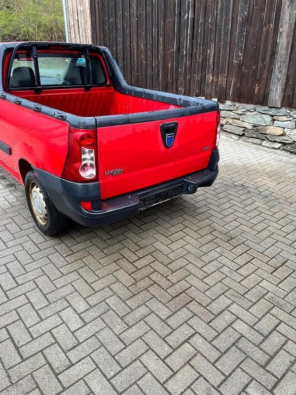 Gebraucht Dacia Logan 86 PS (63 kW) 2009 Rot Pickup