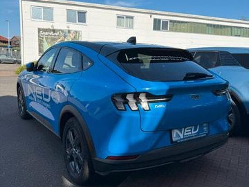 Gebraucht Ford Mustang Mach-E Basis 158 kW (216 PS) 2023 Andere SUV