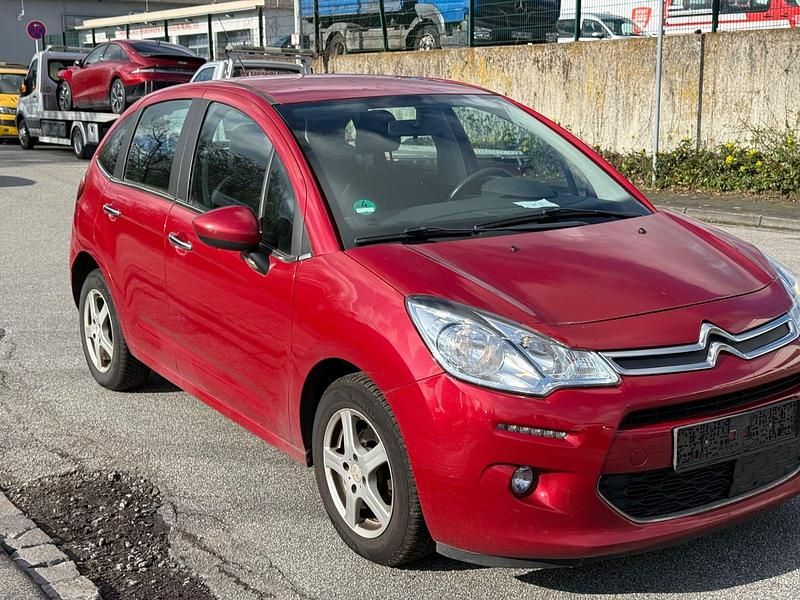 Gebraucht Citroën C3 SELECTION 82 PS (60 kW) 2015 Rot Kleinwagen