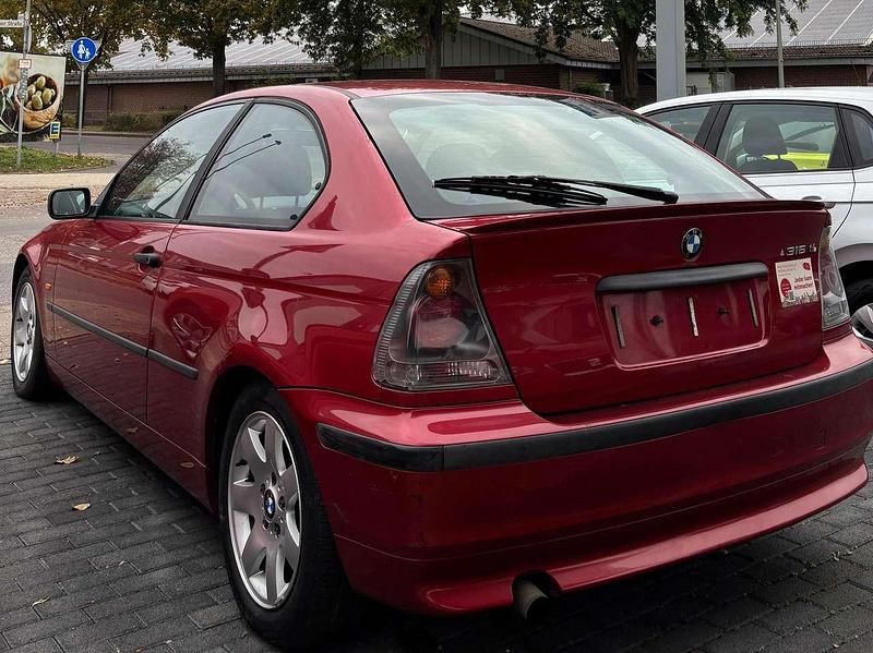 Gebraucht BMW 316 Compact 116 PS (85 kW) 2001 Rot Kleinwagen