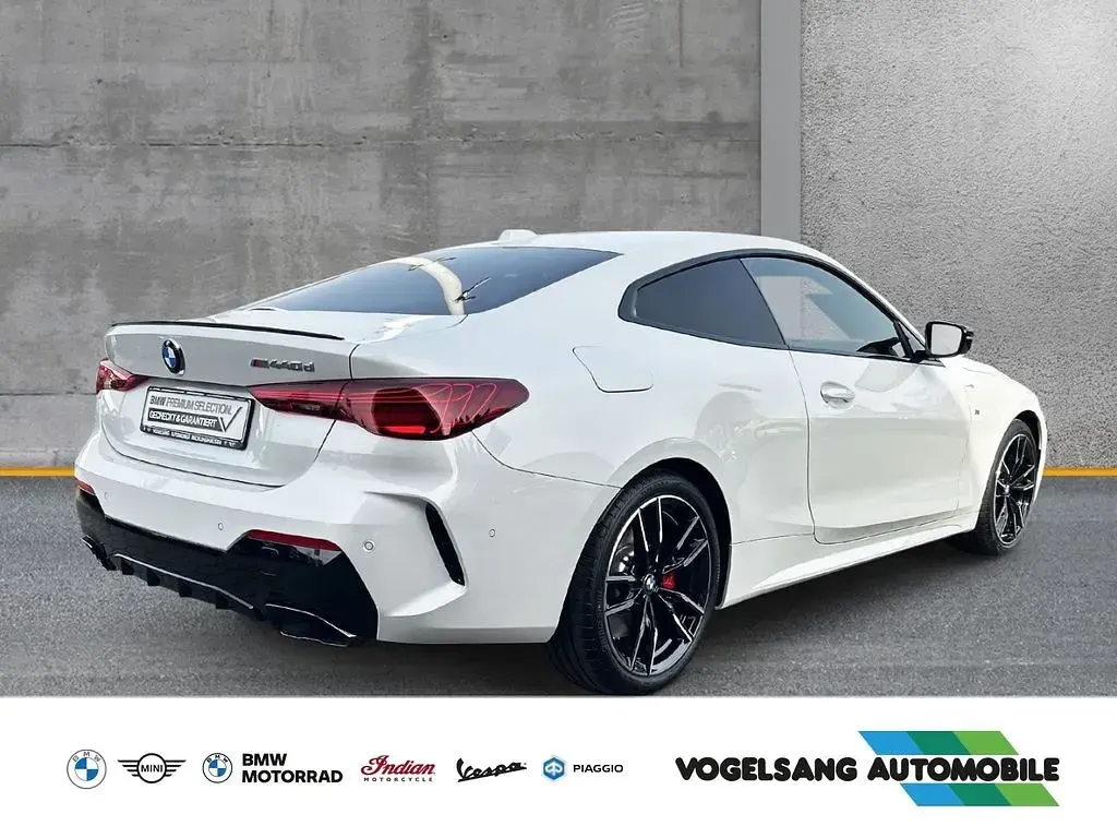 Gebraucht BMW M440 Performance 340 PS (250 kW) 2025 Weiß Limousine