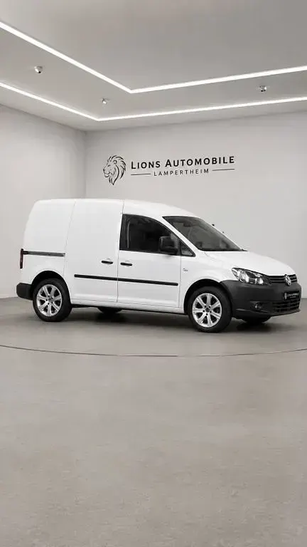Gebraucht VW Caddy 75 PS (55 kW) 2013 Weiß Van / Kleinbus