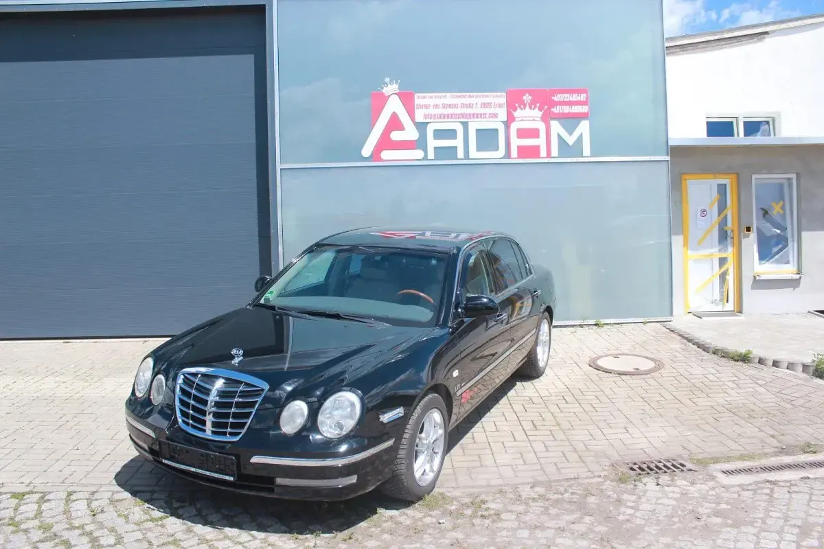 Gebraucht Kia Opirus EX 203 PS (149 kW) 2003 Schwarz Limousine