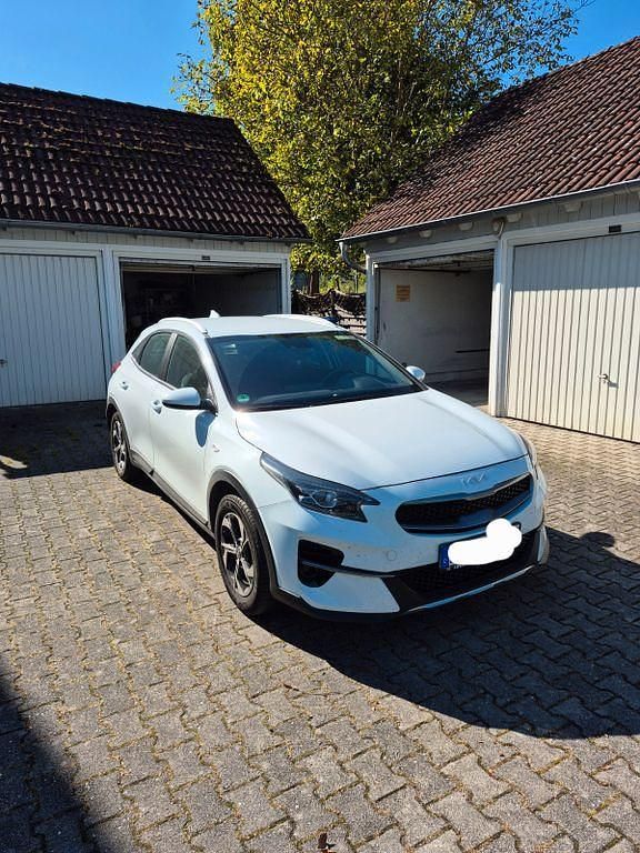 Weiß Gebraucht 2022 Kia XCeed Edition 7 SUV | 19.700 € (Superpreis) - Bild 1/4