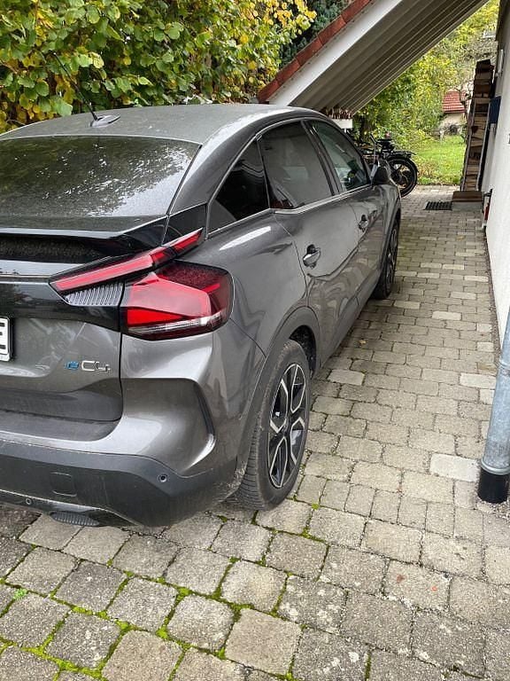 Gebraucht Citroën e-C4 Shine 100 kW (136 PS) 2021 Grau Limousine
