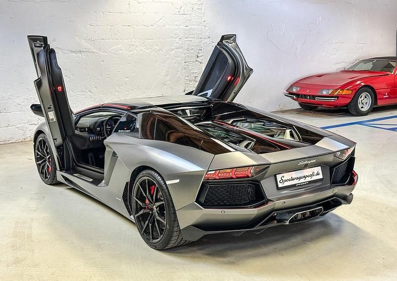 Gebraucht Lamborghini Aventador 700 PS (514 kW) 2015 Grau Cabrio