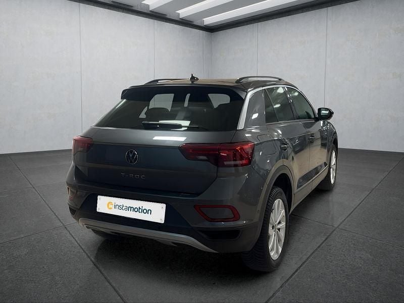 Gebraucht VW T-Roc 110 PS (80 kW) 2023 Grau SUV