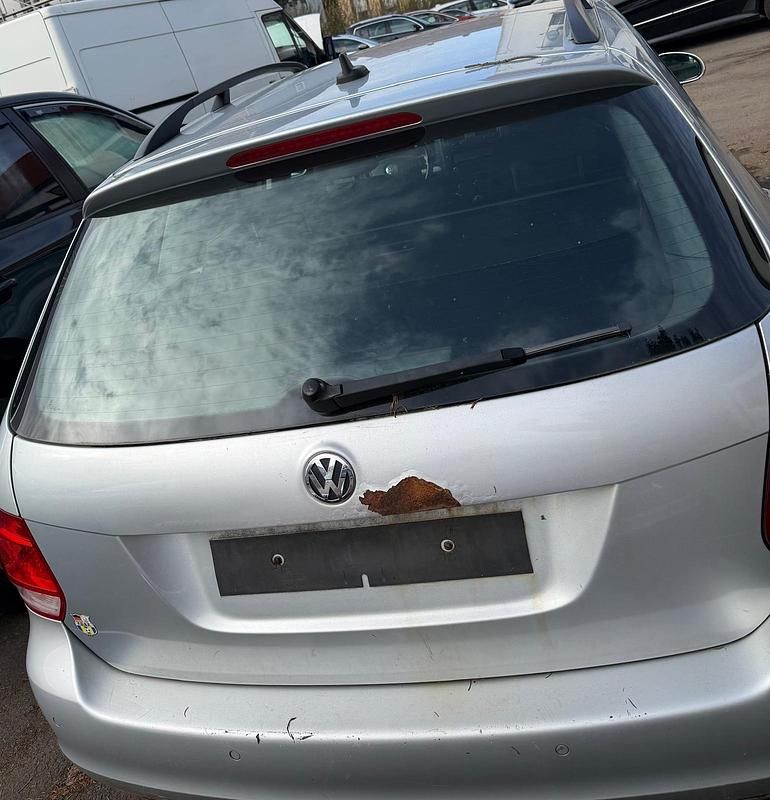 Gebraucht VW Golf V 104 PS (76 kW) 2009 Grau Kombi