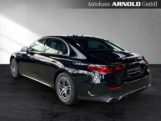 Gebraucht Mercedes E300 AMG 313 PS (230 kW) 2024 Schwarz Limousine