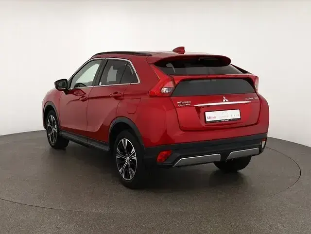 Gebraucht Mitsubishi Eclipse Cross Diamant Edition 163 PS (119 kW) 2019 Rot SUV