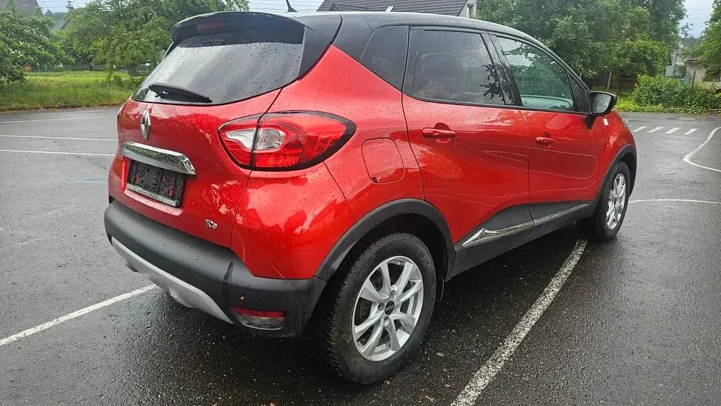 Gebraucht Renault Captur 120 PS (88 kW) 2015 Rot SUV