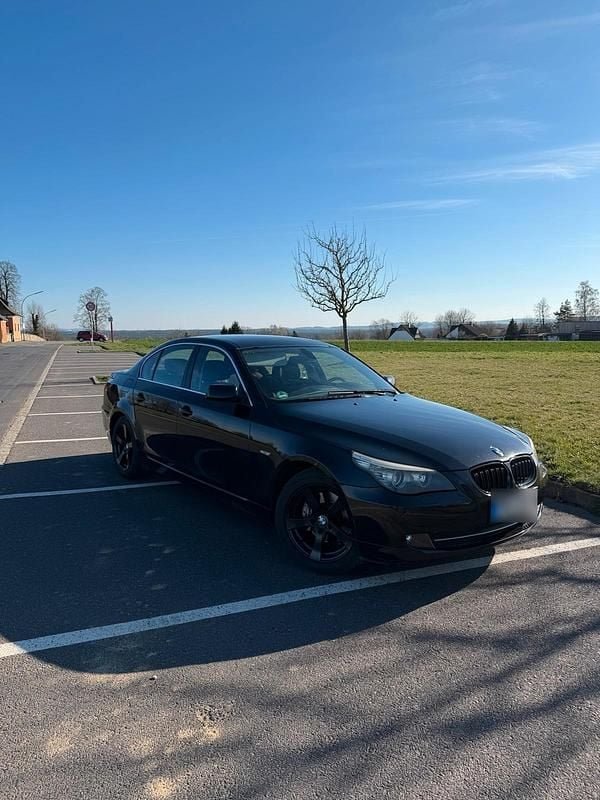 Gebraucht BMW 520 177 PS (130 kW) 2008 Schwarz Limousine