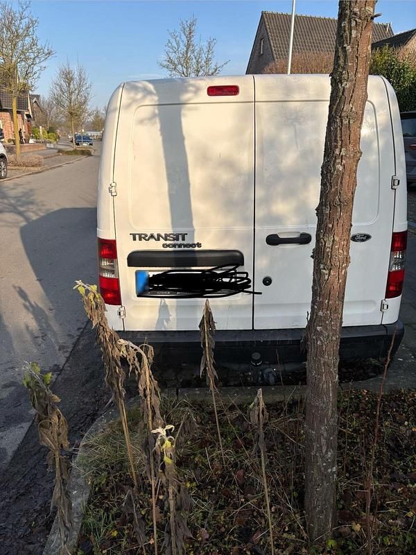 Second-hand Ford Transit 75 CP (55 kW) 2004 Alb Monovolum