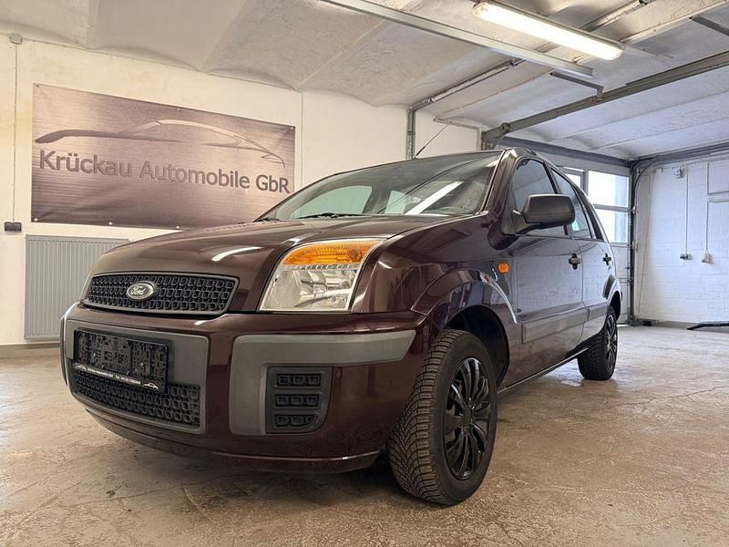 Gebraucht Ford Fusion 80 PS (58 kW) 2011 Violett Kleinwagen