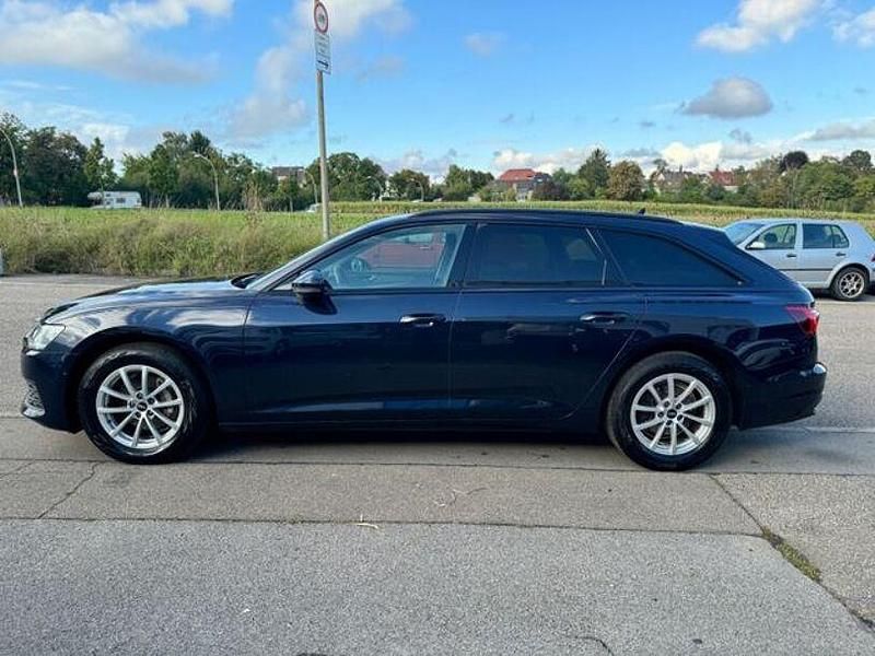 Gebraucht Audi A6 Basis 204 PS (150 kW) 2021 Blau Kombi