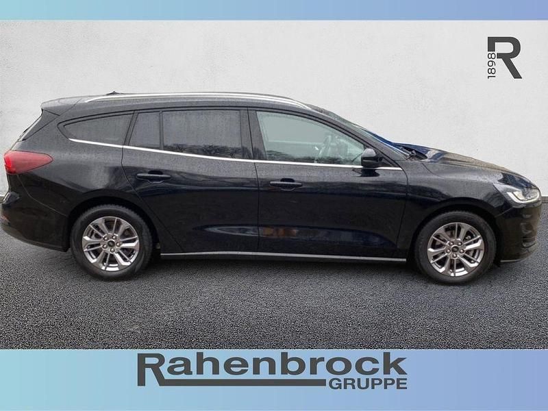 Gebraucht Ford Focus Style 125 PS (91 kW) 2022 Obsidianschwarz metallic (schwarz) (metallic) Kombi