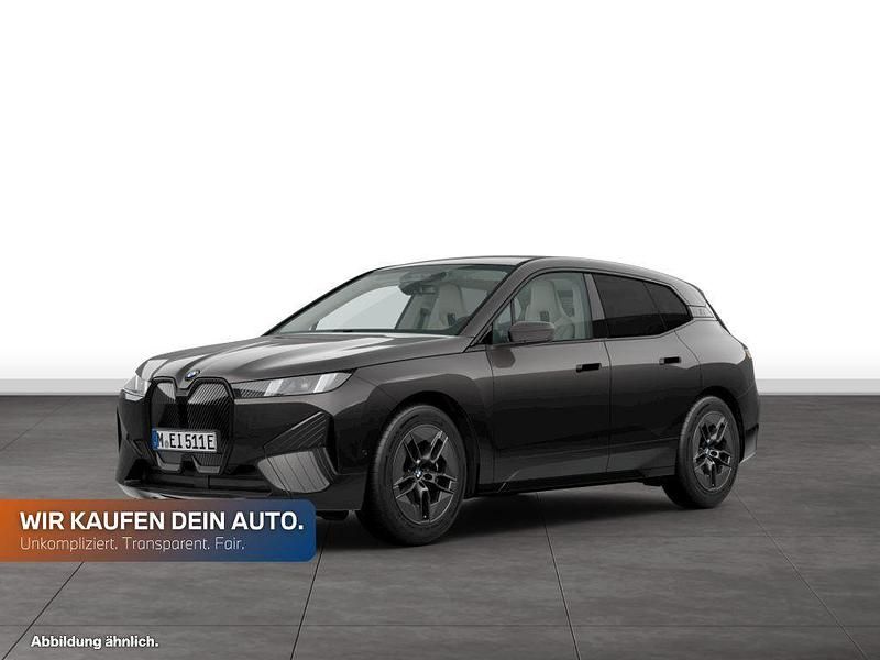 Gebraucht BMW iX 300 kW (408 PS) 2025 Sophistograu brillanteffekt metallic SUV