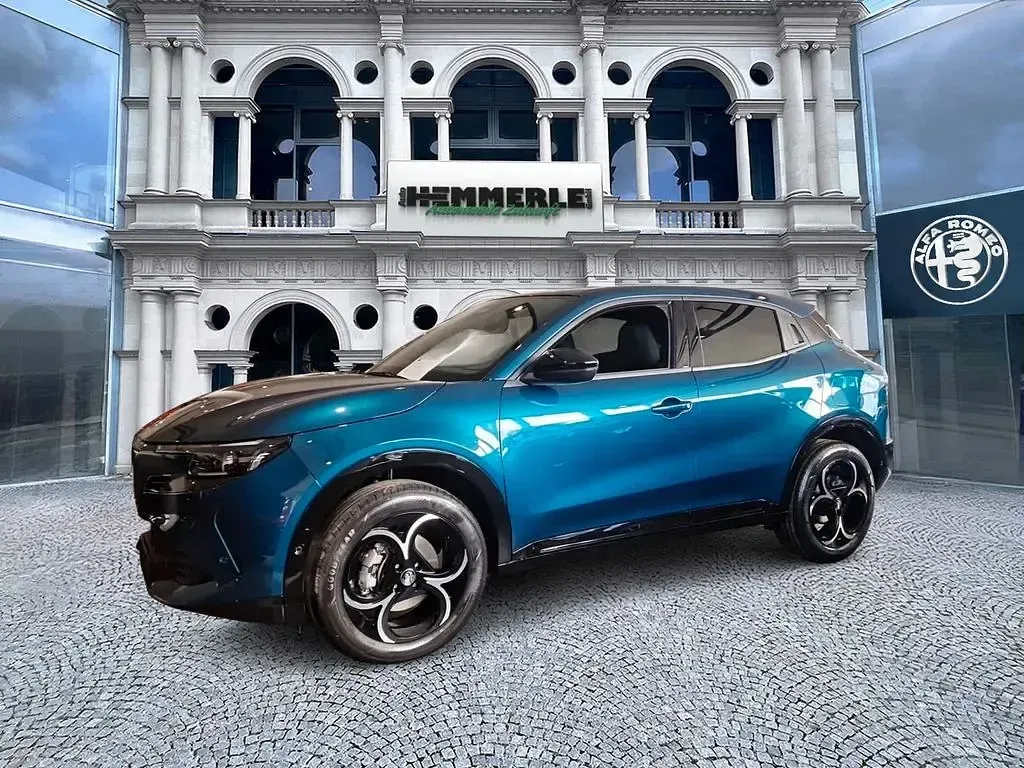 Neu Alfa Romeo Junior Ti 136 PS (100 kW) 2026 Blau SUV