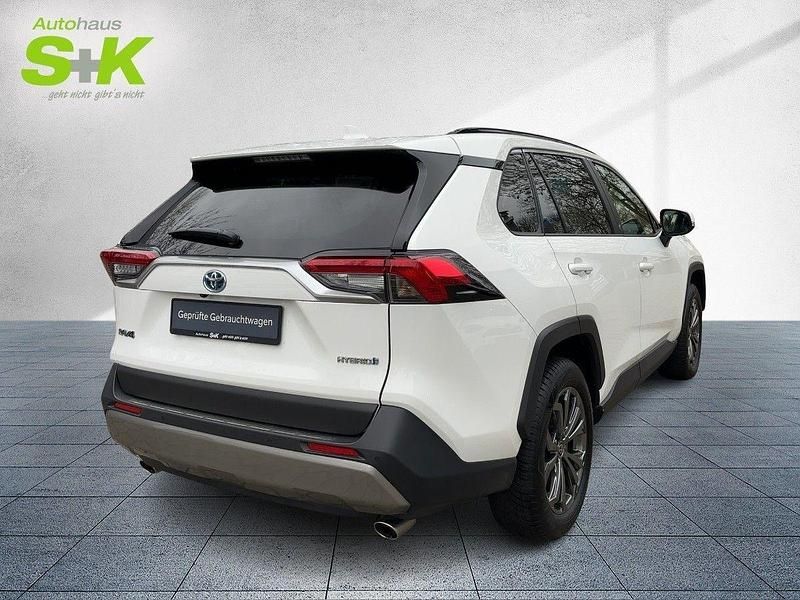 Gebraucht Toyota RAV4 Hybrid Team 218 PS (160 kW) 2023 Schneeweiß (weiß) SUV