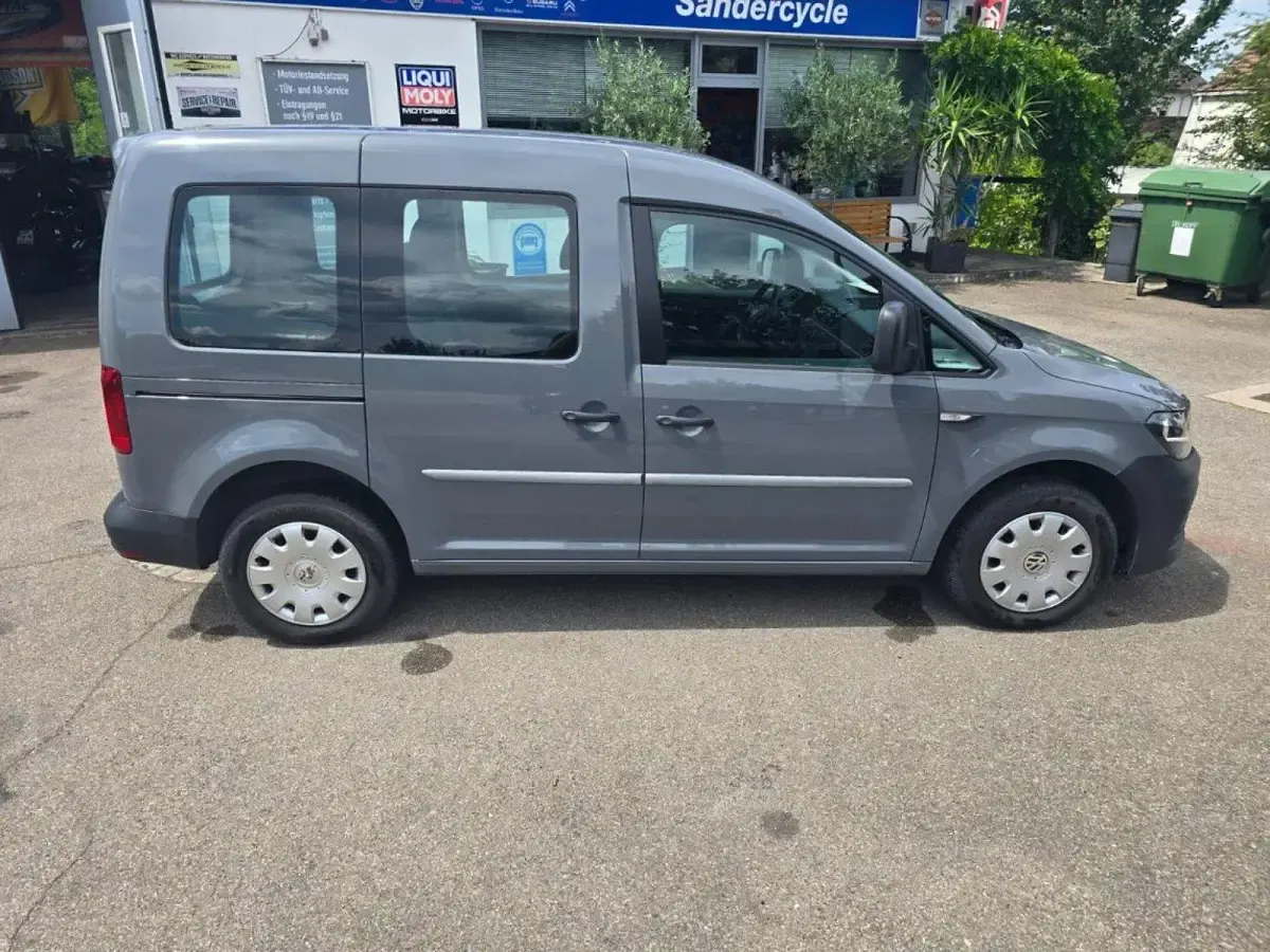 Gebraucht VW Caddy 75 PS (55 kW) 2016 Grau Van / Kleinbus