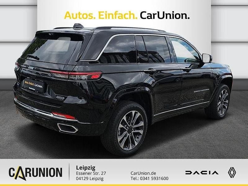 Gebraucht Jeep Grand Cherokee Overland 381 PS (280 kW) 2023 Diamond black SUV