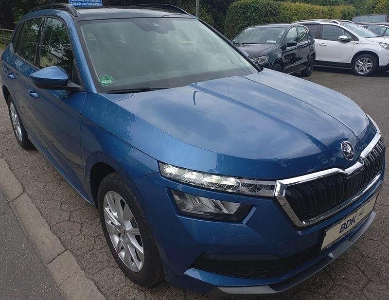 Blau Gebraucht 2020 Skoda Kamiq Style SUV | 13.950 € (Fairer Preis) - Bild 1/4