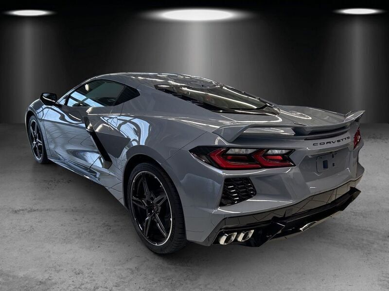 Używany Corvette C8 481 KM (353 kW) 2024 Szary Coupe
