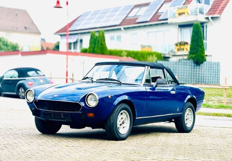Gebraucht Fiat 124 Spider 105 PS (77 kW) 1981 Blau Cabrio
