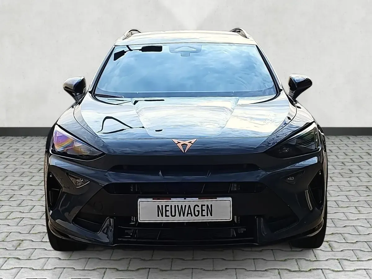 Neu Cupra Formentor 150 PS (110 kW) 2026 Fjordblau SUV