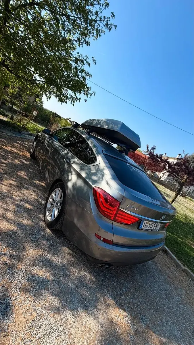 Gebraucht BMW 530 450 PS (330 kW) 2011 Silber Limousine