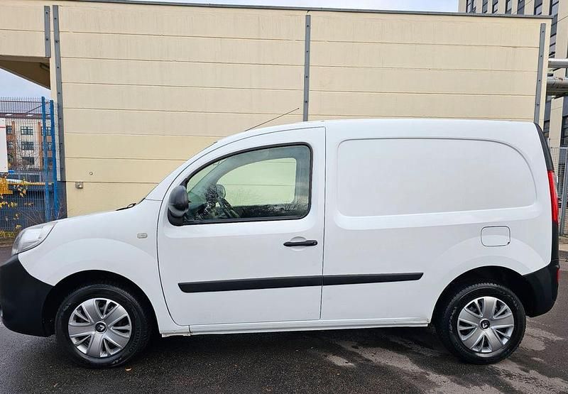 Gebraucht Renault Kangoo 90 PS (66 kW) 2013 Weiß Van / Kleinbus