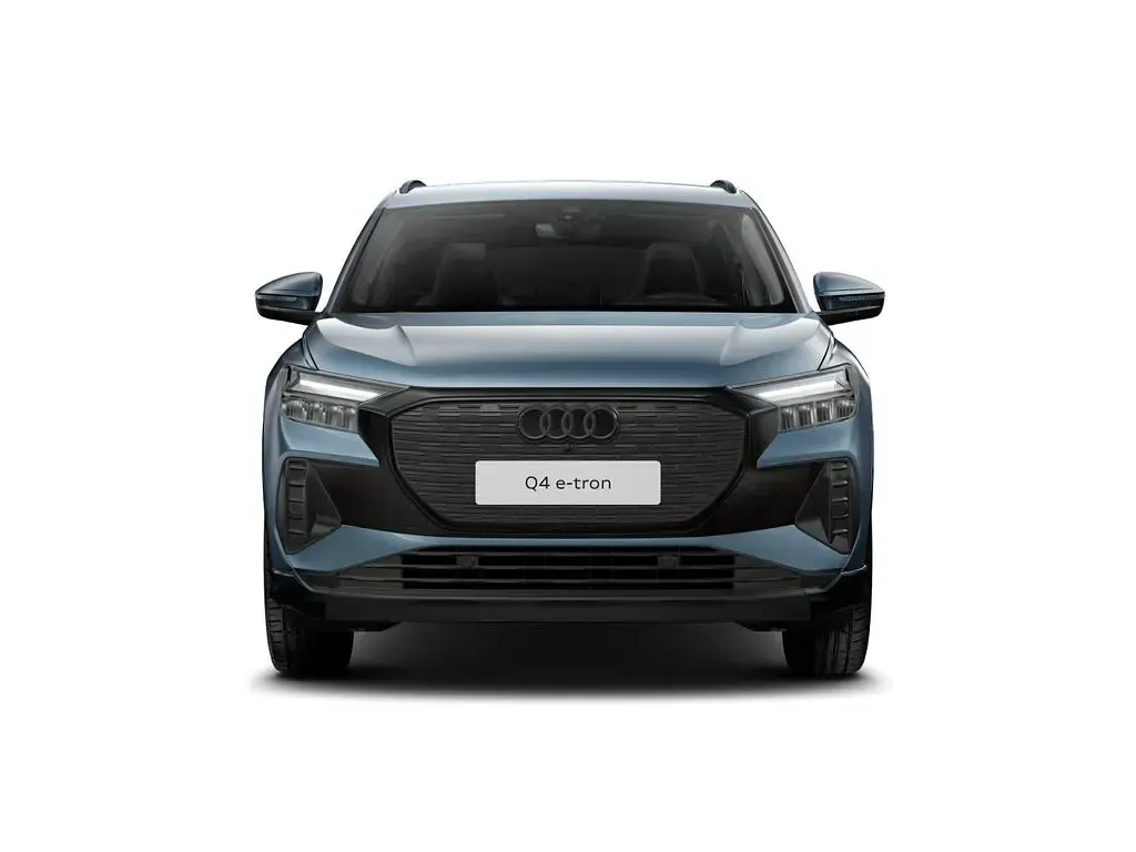 Second-hand Audi Q4 e-tron Ambiente 210 kW (286 CP) 2025 Albastru SUV