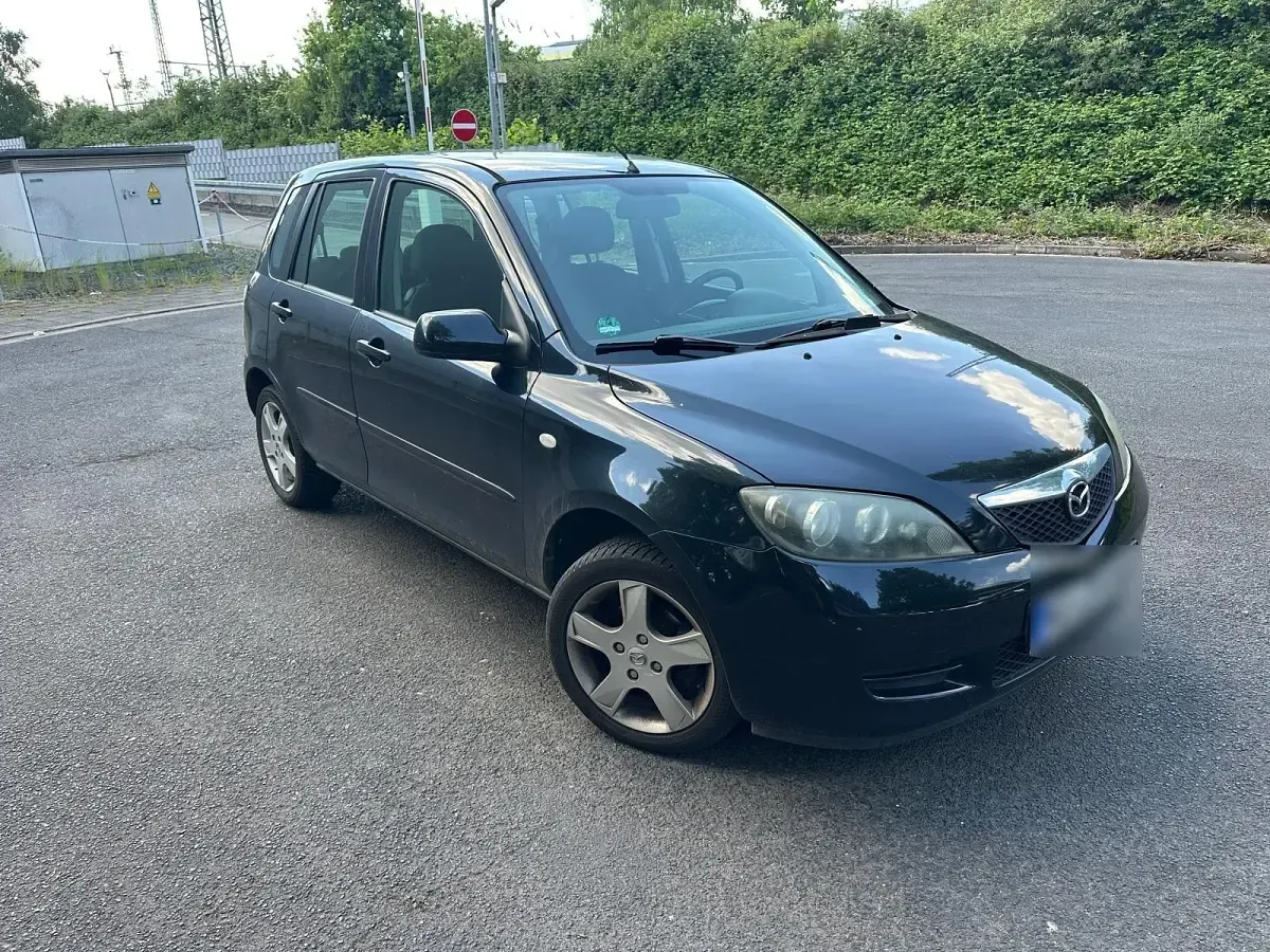 Gebraucht Mazda 2 80 PS (58 kW) 2007 Schwarz Kleinwagen
