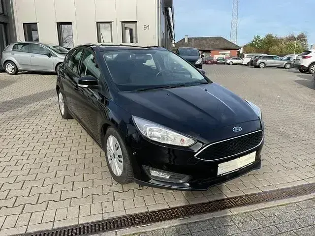 Gebraucht Ford Focus Business Edition 92 PS (67 kW) 2018 Schwarz Limousine