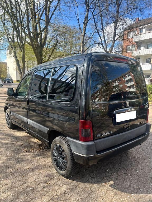 Gebraucht Peugeot Partner 109 PS (80 kW) 2003 Schwarz Van / Kleinbus