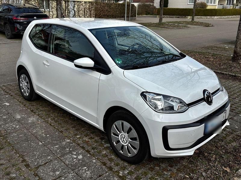 Second-hand VW up! move up! 75 CP (55 kW) 2017 Alb Hatchback