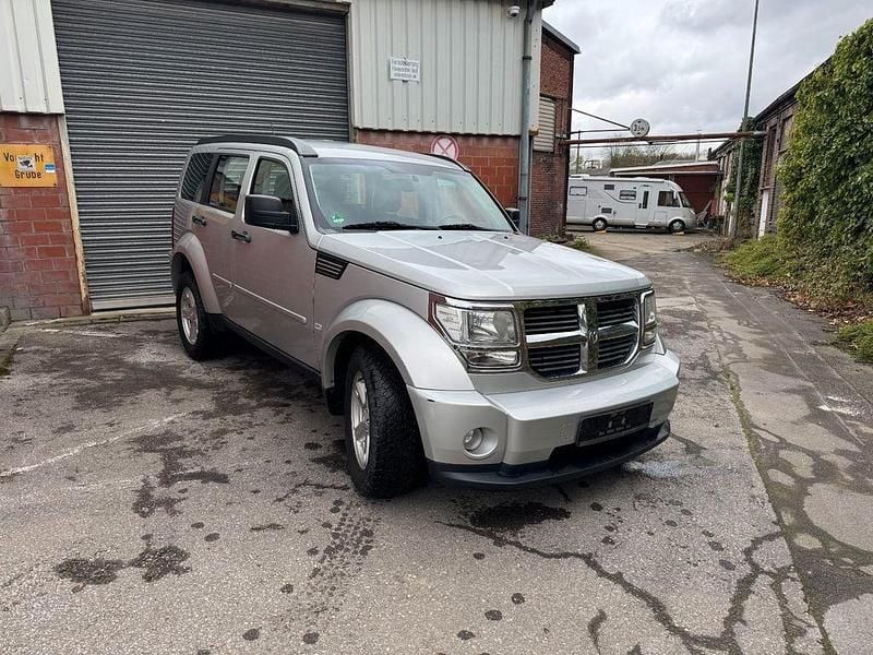 Gebraucht Dodge Nitro 177 PS (130 kW) 2009 Silber SUV