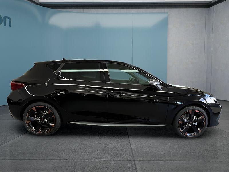 Neu Cupra Leon 150 PS (110 kW) 2025 Schwarz Kleinwagen