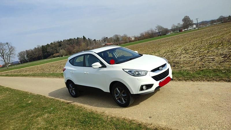 Gebraucht Hyundai Tucson 166 PS (122 kW) 2014 Weiß SUV