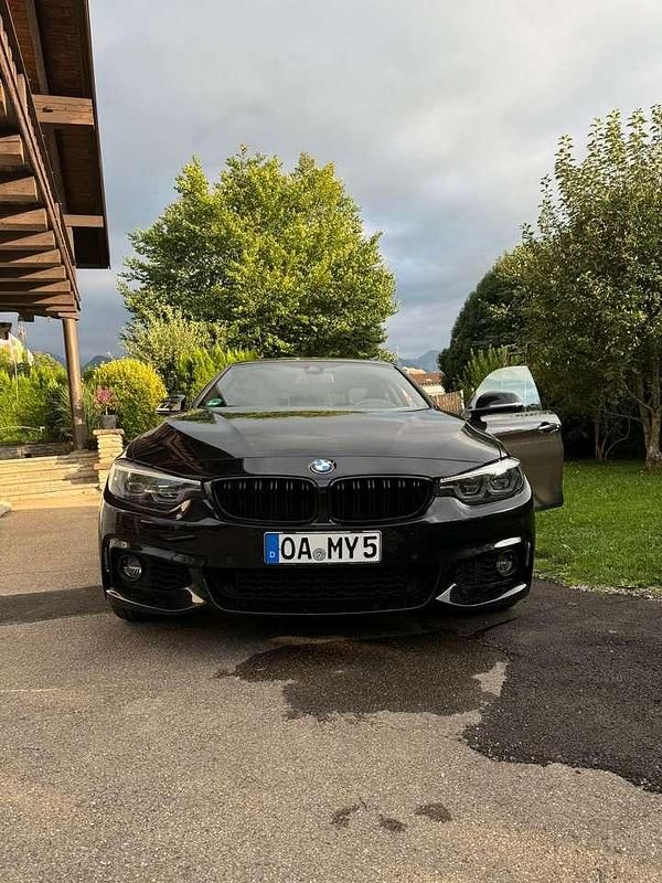 Schwarz Gebraucht 2019 BMW 440 M Sport Coupé | 32.500 € (Etwas zu teuer) - Bild 1/4
